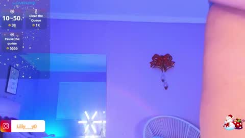 Snapshot of lilly_dollss chatting on January 7, 3:54 pm Sofia online show from January 7, 3:54 pm