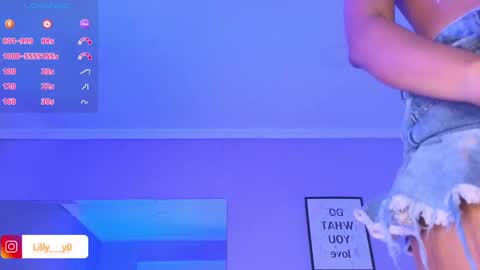 Snapshot of lilly_dollss chatting on March 7, 5:38 pm Sofia online show from March 7, 5:38 pm