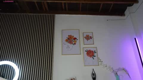 Snapshot of lilly_dollss chatting on September 14, 12:48 pm Sofia online show from September 14, 12:48 pm