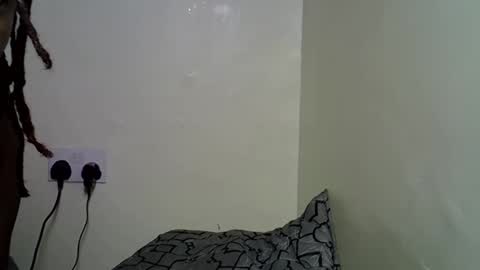 lillybae1811 online show from May 26, 4:41 am