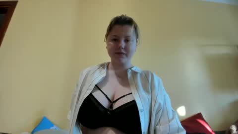 Snapshot of lillydepp chatting on January 18, 8:18 am Lilly Depp online show from January 18, 8:18 am