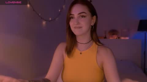 Snapshot of lillyfarey chatting on September 20, 9:05 pm LillyFarey online show from September 20, 9:05 pm