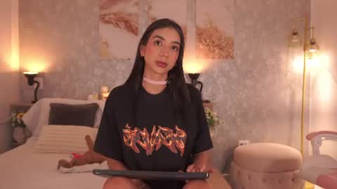 Lilly Thompson  online show from June 10, 3:18 am