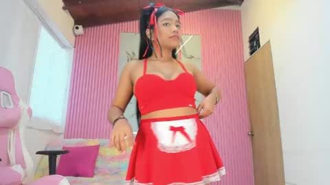 Snapshot of lillyy16 chatting on July 3, 11:05 am lillyy16 online show from July 3, 11:05 am