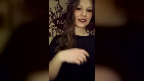 lilmissscorpi0 online show from July 22, 7:11 am