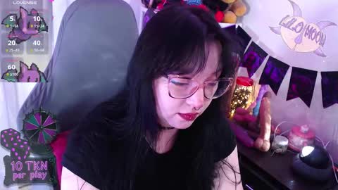 Lilo  online show from November 4, 11:48 pm