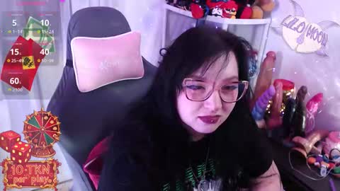 Lilo  online show from February 17, 3:19 pm