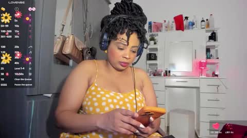 lilotoronto online show from March 13, 12:45 pm