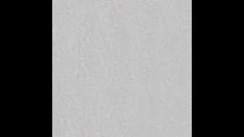 Snapshot of lilou_albrecht chatting on December 21, 11:44 am Lilou online show from December 21, 11:44 am