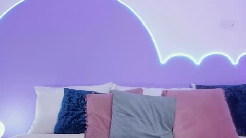 Snapshot of lilou_albrecht chatting on January 25, 3:30 pm Lilou online show from January 25, 3:30 pm