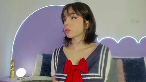 Snapshot of lilou_albrecht chatting on March 4, 11:40 am Lilou online show from March 4, 11:40 am