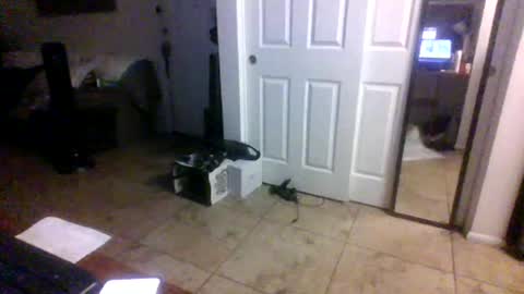 Snapshot of lilpackage69 chatting on October 23, 7:18 am lilpackage69 online show from October 23, 7:18 am