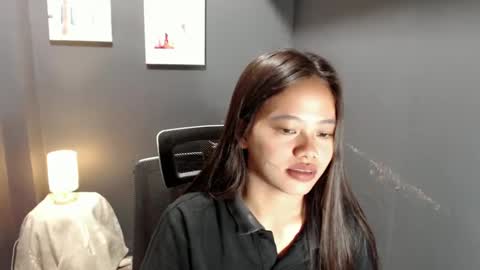 Snapshot of lilsweet_marie chatting on February 25, 11:33 pm Lilsweet marie online show from February 25, 11:33 pm