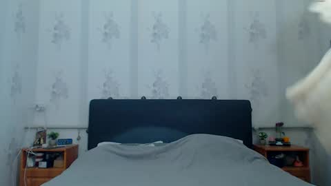 lilu_cute25 online show from May 6, 7:30 pm