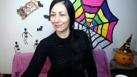 lilugrants online show from October 25, 6:46 pm