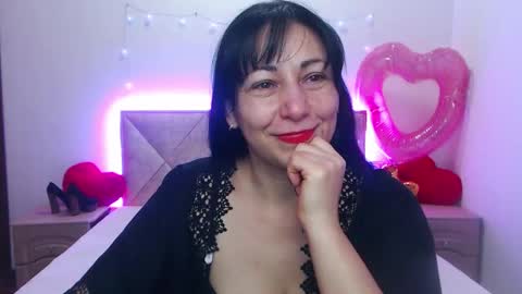 lilugrants online show from February 15, 7:10 pm