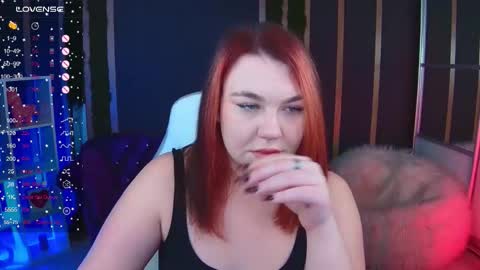 Snapshot of lilumytrend chatting on November 11, 12:05 pm Lilu online show from November 11, 12:05 pm