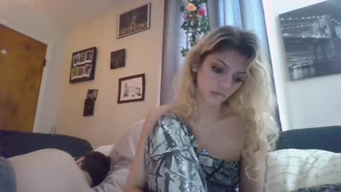 Little Violet online show from July 12, 8:33 pm