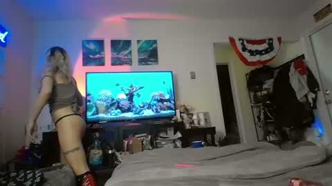 Little Violet online show from July 24, 8:51 pm