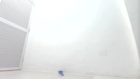 lily_anal_squirt online show from March 13, 4:57 pm