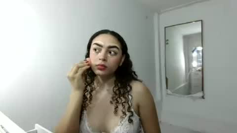 lily_anal_squirt online show from June 18, 12:44 am