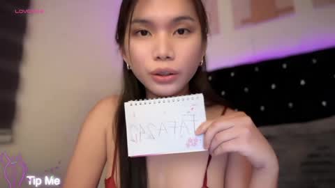 Lily- DONT FORGET TO FOLLOW ME HERE online show from April 27, 6:39 pm