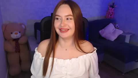 Snapshot of lily_baker_ chatting on July 21, 4:26 am lily_baker_ online show from July 21, 4:26 am