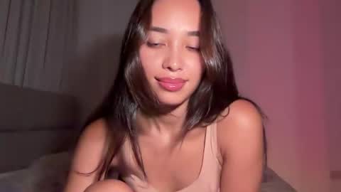 Lily online show from July 23, 8:29 pm