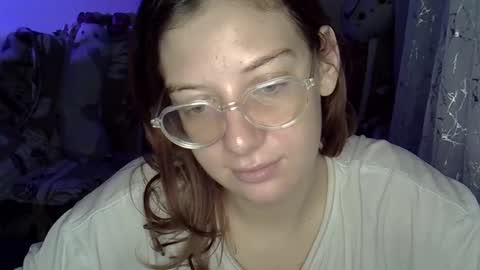 lily_ember online show from November 27, 6:32 pm