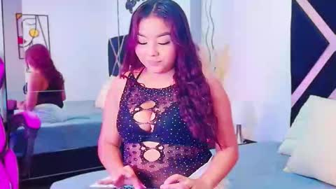 Snapshot of lily_evaans_ chatting on September 12, 11:43 am Lily Evans online show from September 12, 11:43 am