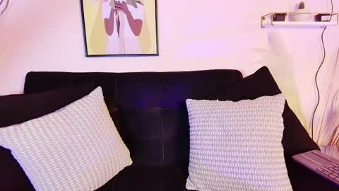 Snapshot of lily_evaans_ chatting on September 17, 12:07 pm Lily Evans online show from September 17, 12:07 pm