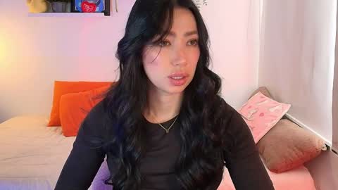 just lily online show from April 8, 10:10 pm