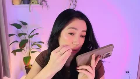 just lily online show from June 22, 11:46 pm