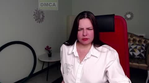 Lily online show from January 7, 10:22 am