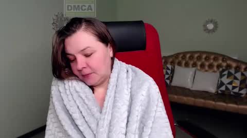 Lily online show from February 11, 4:55 am