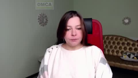 Lily online show from February 28, 4:32 am