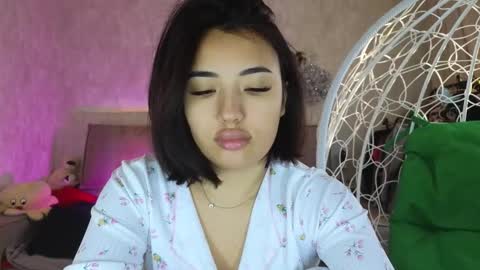 Lily online show from October 24, 4:53 am