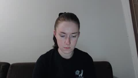 lily_love_x online show from September 22, 3:41 am