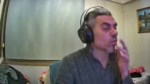 Snapshot of lily_lovelyman_ chatting on December 14, 5:02 am lily lovelyman online show from December 14, 5:02 am