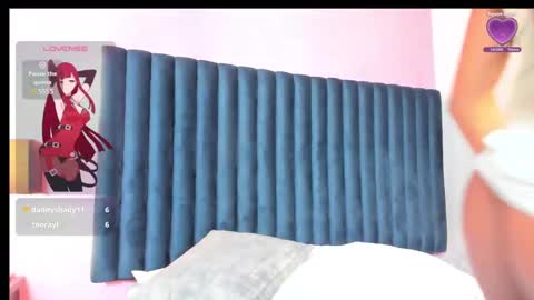 Snapshot of lily_miiller chatting on January 27, 8:49 pm Lily Miiller online show from January 27, 8:49 pm