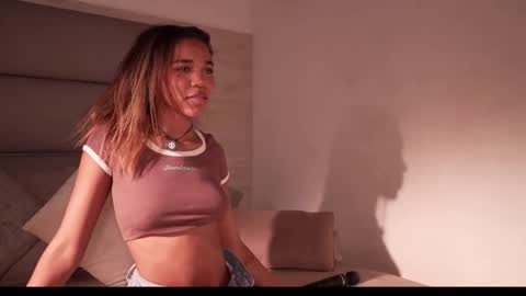 Lily Miiller online show from June 1, 8:54 pm