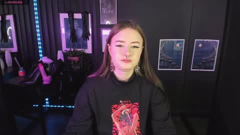 Lily online show from January 14, 8:41 am