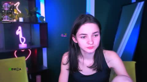 Lily online show from April 8, 6:52 pm