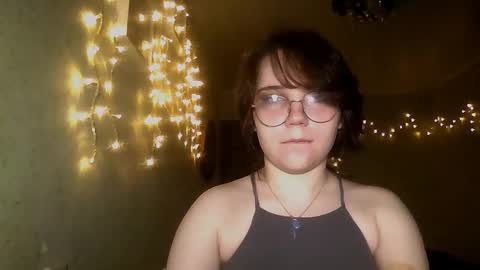 Lily online show from January 16, 6:45 pm