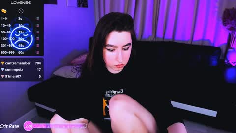 Snapshot of lily_xbaby chatting on January 8, 3:17 pm LILY online show from January 8, 3:17 pm