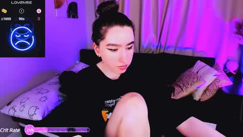 Snapshot of lily_xbaby chatting on March 12, 6:51 am LILY online show from March 12, 6:51 am