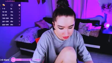 Snapshot of lily_xbaby chatting on October 19, 10:49 am LILY online show from October 19, 10:49 am