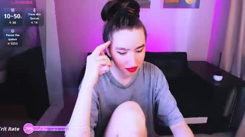 LILY online show from June 14, 1:46 pm