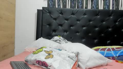 Lily online show from January 5, 5:27 pm