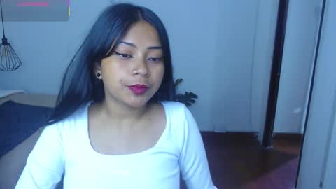 Snapshot of lilycute__ chatting on October 19, 5:24 pm CALL ME L I L Y online show from October 19, 5:24 pm